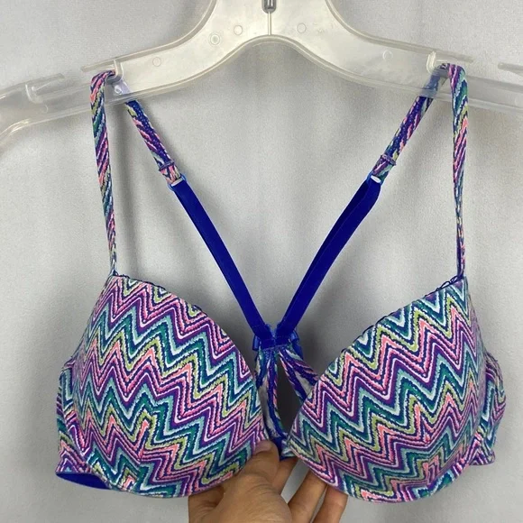 La Senza Push-Up Bra – Multicolor Chevron Print – Size 36A - Picture 2 of 9